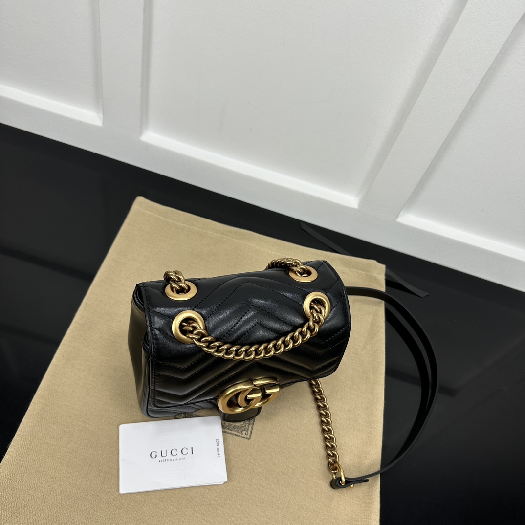 Gucci Satchel Bags